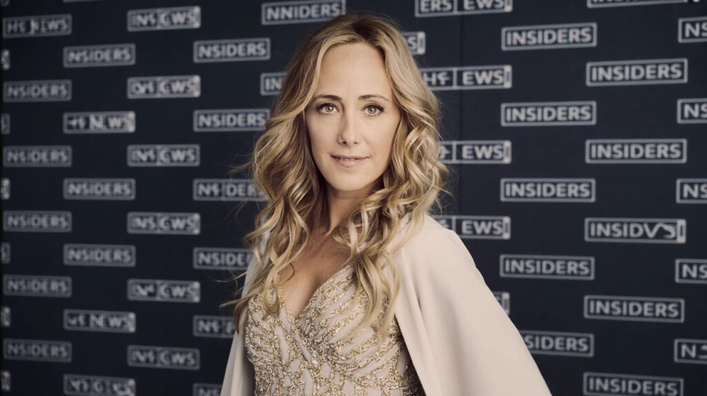 Kim Raver