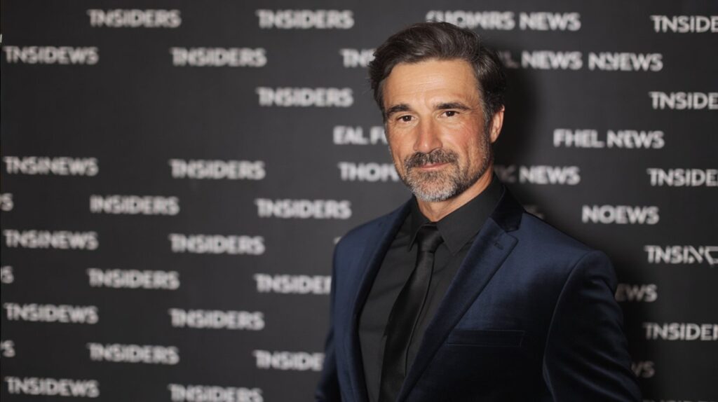Elias Koteas